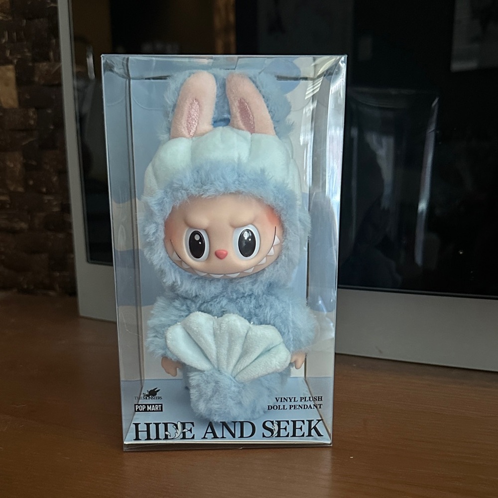 Pop Mart Hide and Seek Labubu Vinyl Plush Doll Pendant